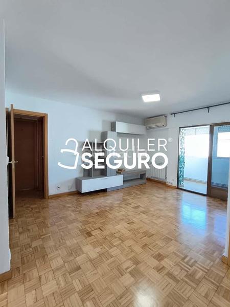 Foto 8dc6a6f5-c73c-474c-a9f3-61ccfbf6aca0. Location appartement avec chauffage dans Los Ángeles Madrid