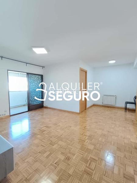 Foto ddb525bb-ce8e-408d-b4e4-e5e00511eedb. Miete etagenwohnung mit heizung in Los Ángeles Madrid