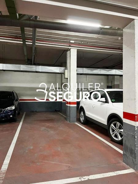 Foto 97ee3c15-206d-47a7-90bf-822dab9bf501. Alquiler ático  c del valle de bergantiños en Madrid