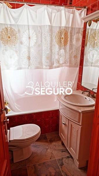 Foto 2d42d21b-1c4f-47f3-9972-1891850f1d57. Rent flat in Rascafría