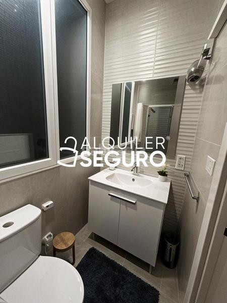 Foto 5af64332-cc42-40ac-90f6-a9a14cb9c0ec. Miete studiowohnung mit heizung in Prosperidad Madrid