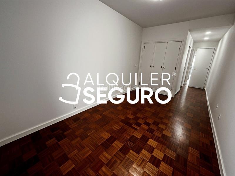 Foto 3f7cbfc2-e66a-4e88-b994-0ab92b2814e5. Alquiler piso  c de agustín duran en Guindalera Madrid