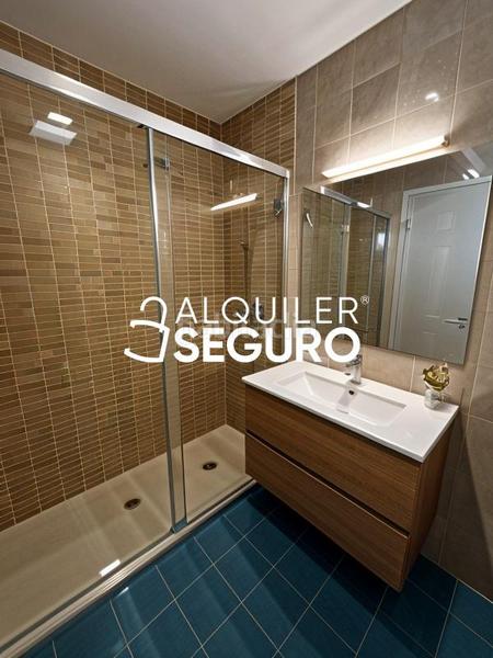 Foto 806164d0-199d-42fc-b1d5-ed70933e3239. Rent flat with heating in Guindalera Madrid