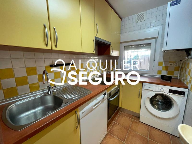 Foto d08164f7-dafb-4b04-a43c-8a344121cbc9. Location appartement avec chauffage dans Puerta del Ángel Madrid