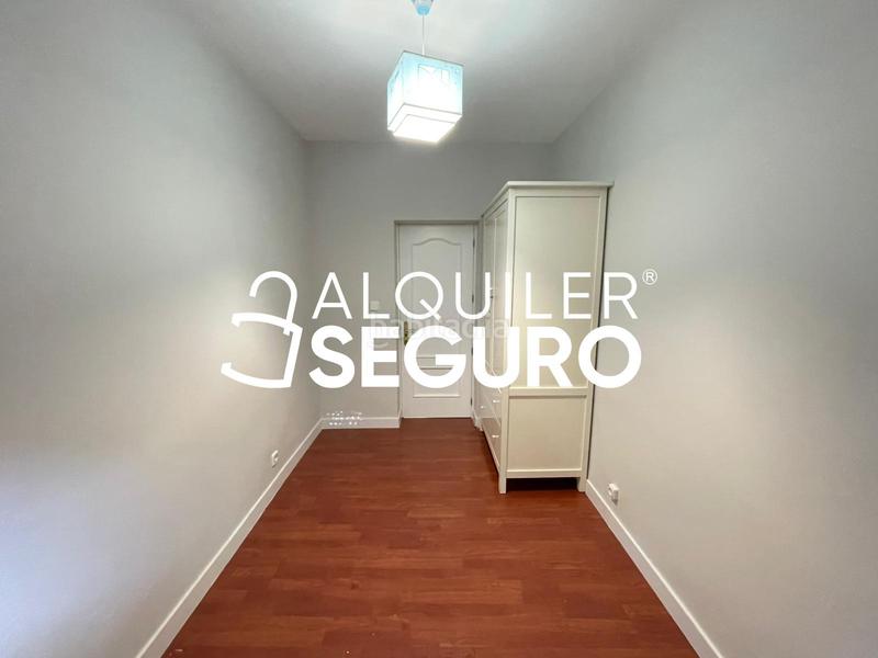Foto c770f3d4-2857-4ca8-8cd3-350ba045a0e7. Rent flat with heating in Puerta del Ángel Madrid