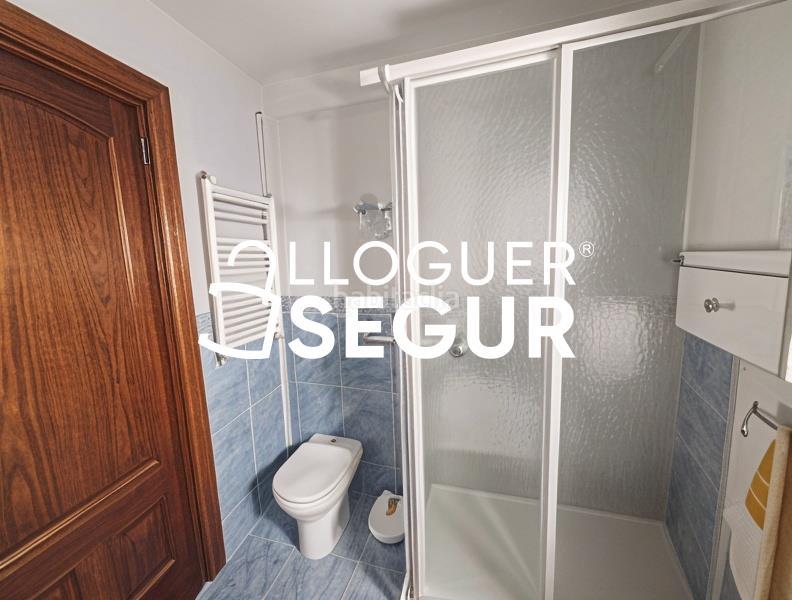 Foto f166f7c0-6424-4bd9-a3a0-38c0ba457c76. Alquiler piso  c del cavall bernat en Sant Llorenç Terrassa