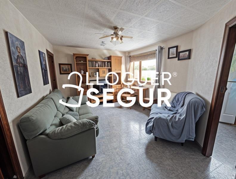 Foto 20b1eb8f-dc4c-44ff-85c9-11a1d720ba70. Location appartement avec chauffage dans Sant Llorenç Terrassa