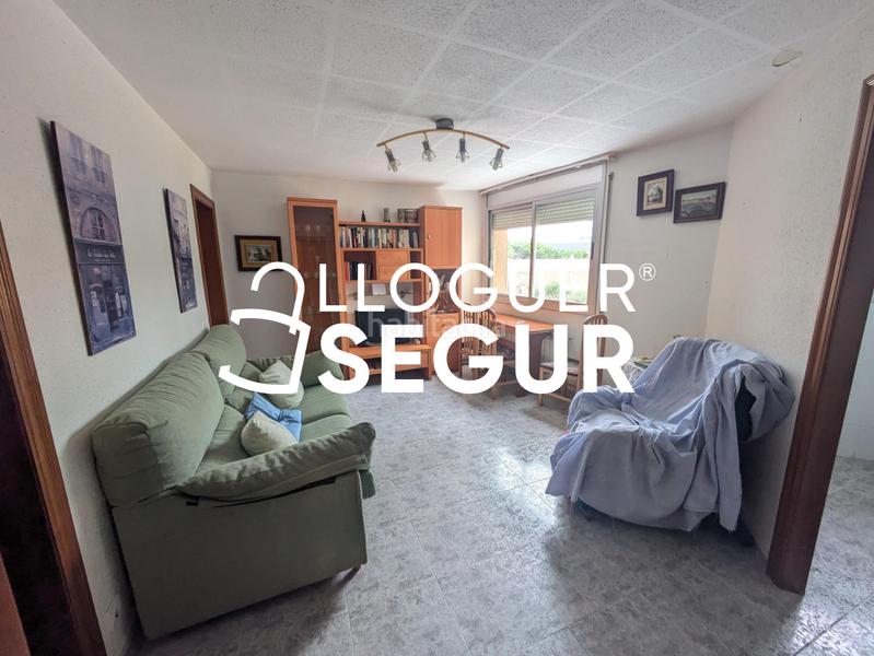 Foto 955df5ca-36e8-4bd1-b48c-d66cbd800c13. Location appartement avec chauffage dans Sant Llorenç Terrassa