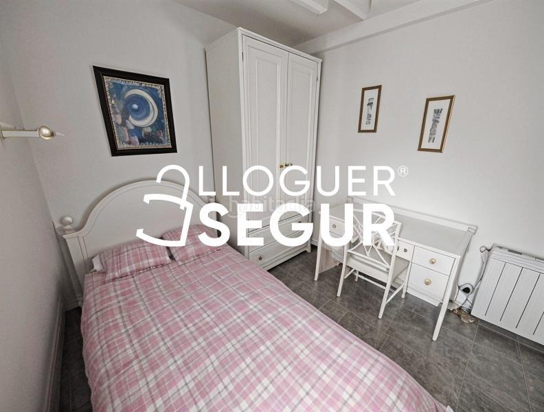 Foto b3da92a8-e5f7-4fc6-a7e9-d018e217df2f. Rent flat with heating in Sant Llorenç Terrassa