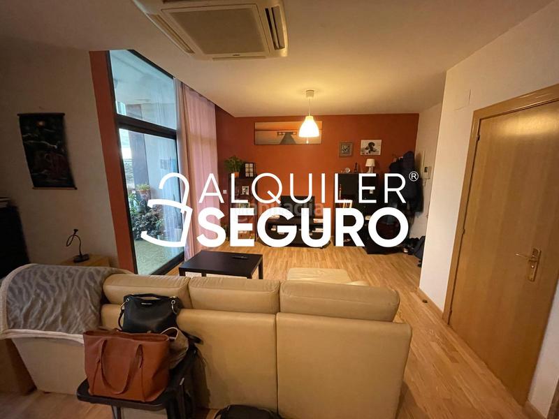 Foto 4507be4e-3ea8-4fc1-8c85-3a0209bd75d9. Affitto loft con riscaldamento parcheggio in Dehesa Vieja-Puente Cultural San Sebastián de los Reyes