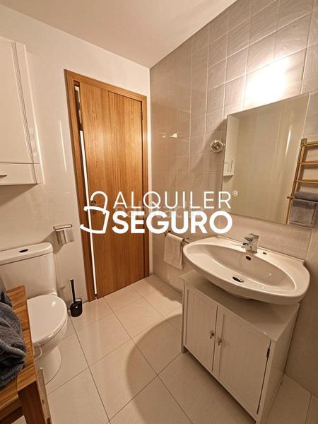 Foto 3cc183ea-a79a-41b2-824d-a5aa34bf377f. Location appartement avec chauffage dans Embajadores-Lavapiés Madrid