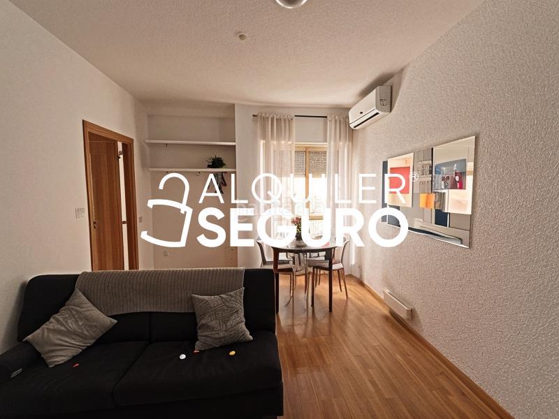 Foto 4bb3cadb-962c-49ea-9ab2-c9eaf3bb3a6b. Location appartement avec chauffage dans Embajadores-Lavapiés Madrid