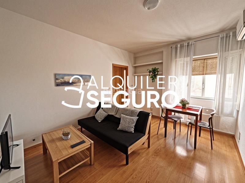 Foto 7a668574-46e4-49d8-9ddc-dc40c4ec45d3. Location appartement avec chauffage dans Embajadores-Lavapiés Madrid