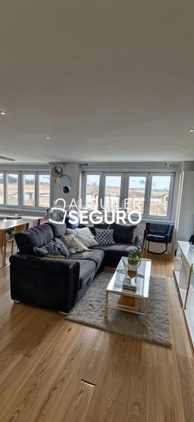 Foto 19d20d3c-9d7b-47ca-bdef-e00ea2dd0e05. Location appartement dans Llano Gijón