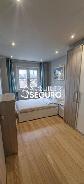 Foto ed8dcf36-d745-4dec-97a2-e7db314d3a02. Rent flat in Llano Gijón