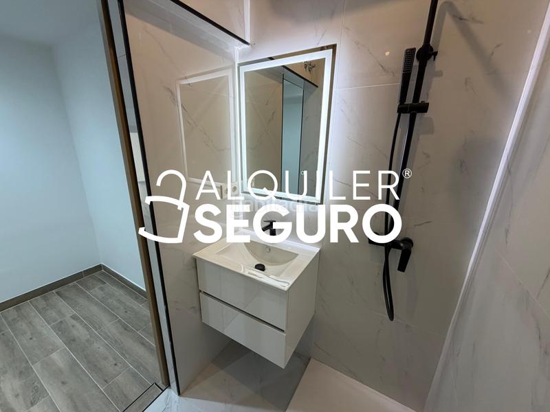 Foto 546aa052-34ae-4e0d-bab7-8e7122baea5a. Lloguer pis a San Isidro Getafe