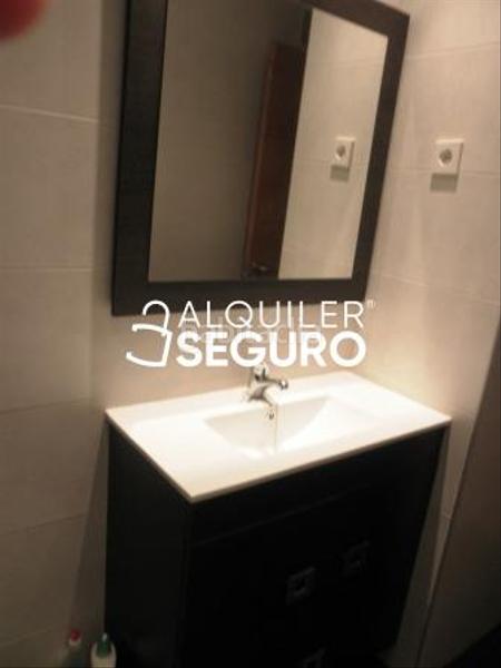 Foto 6cf39daf-83b6-44f2-b073-3c34b12b033b. Rent flat with heating in Almenara-Ventilla Madrid
