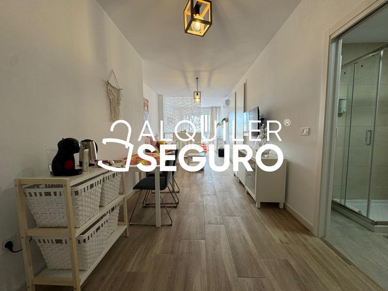 Foto cb3eeb52-ee8e-406a-b060-6086425b6712. Affitto appartamento in Manantiales-Estación de Autobuses Torremolinos