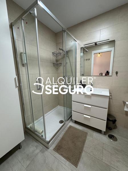 Foto f910efa8-c67a-4ef1-9ea5-6d9dd03bbc4d. Alquiler piso  av. isabel manoja en Manantiales-Estación de Autobuses Torremolinos