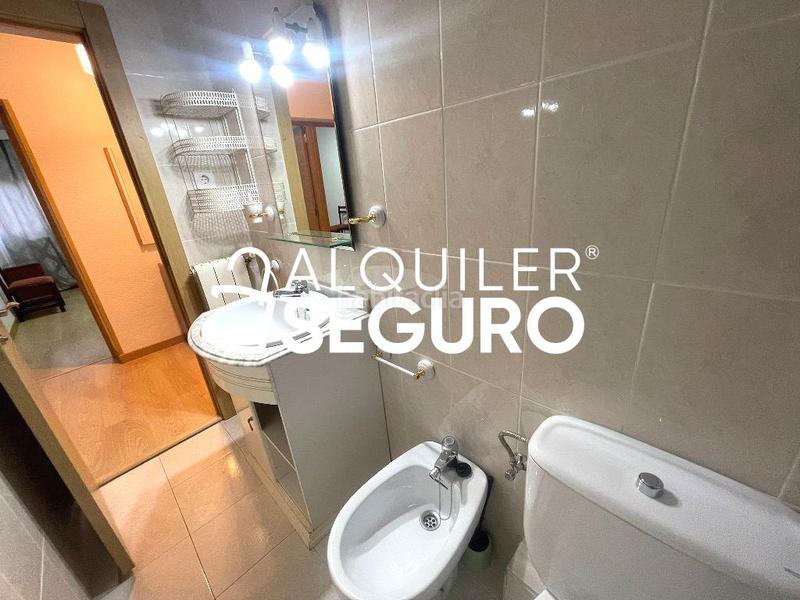 Foto 4d117bf5-bddc-4255-8741-76767a325a1f. Lloguer pis amb calefacció a Ventas Madrid