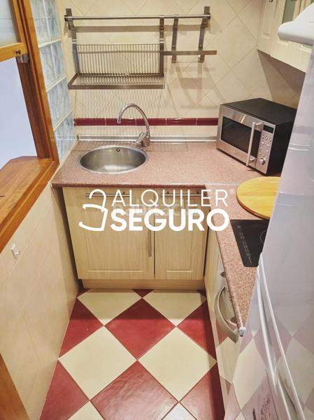 Foto 02d9f8c0-1856-4239-9809-28fd974a1433. Affitto appartamento con riscaldamento parcheggio in Madrid