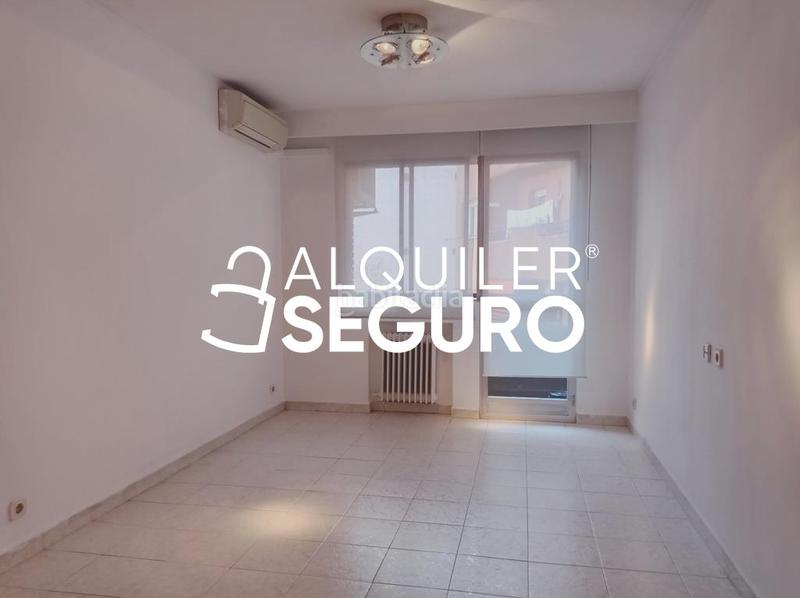 Foto 174f5b3a-b3a3-4721-8ffd-e88c98ce8807. Alquiler piso  c matilde diez en Ciudad Jardín Madrid