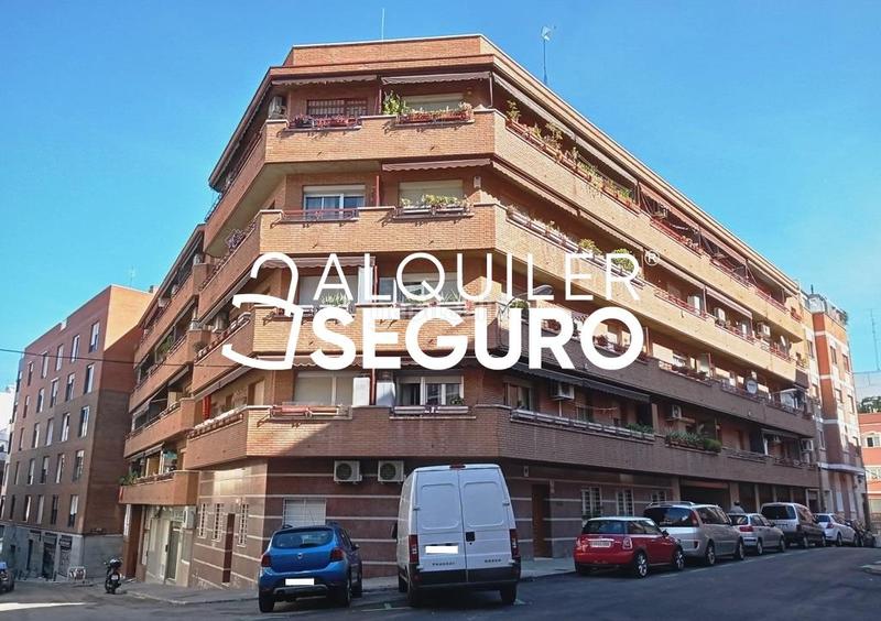 Foto cbd7c38c-063c-461a-8eec-58c6b63746eb. Alquiler piso  c matilde diez en Ciudad Jardín Madrid