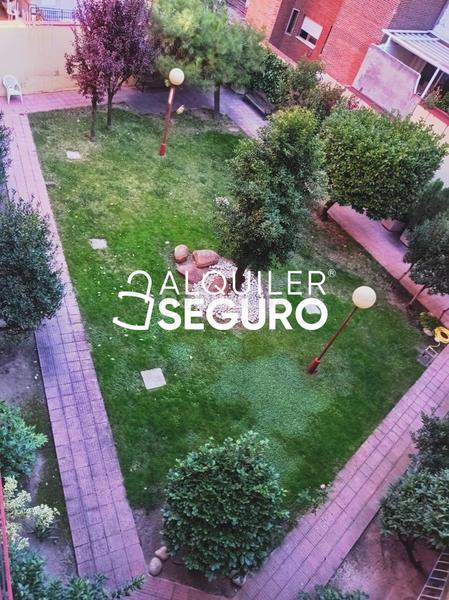 Foto d3210845-641d-425e-ac37-12039de6e082. Alquiler piso  c matilde diez en Ciudad Jardín Madrid