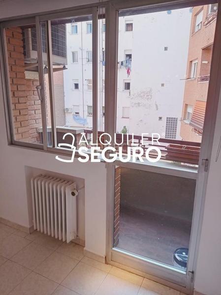 Foto 9d9a3fff-b4e5-45e8-846f-04b5ddd8307b. Miete etagenwohnung mit heizung parking in Ciudad Jardín Madrid
