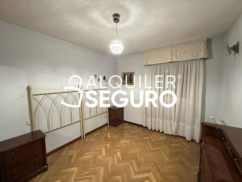 Foto 9be2f471-98e6-47fb-8205-f76dc6f90eb8. Rent flat with heating in Vinateros Madrid