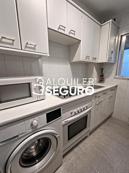 Foto 4ce79019-b020-436b-b9d9-0c61c4fba550. Miete etagenwohnung mit heizung in Pilar Madrid