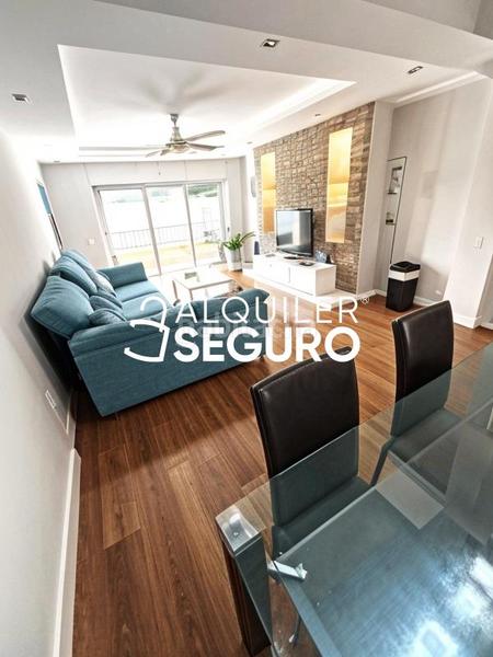 Foto 890e0211-62e6-4b8f-8f13-bc50d5e7d55f. Rent flat with heating in La Reconquista - El Rosario Algeciras