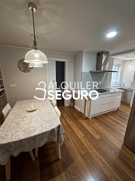 Foto b03fbe92-b37f-49ef-810b-98a134638c06. Rent flat with heating in La Reconquista - El Rosario Algeciras