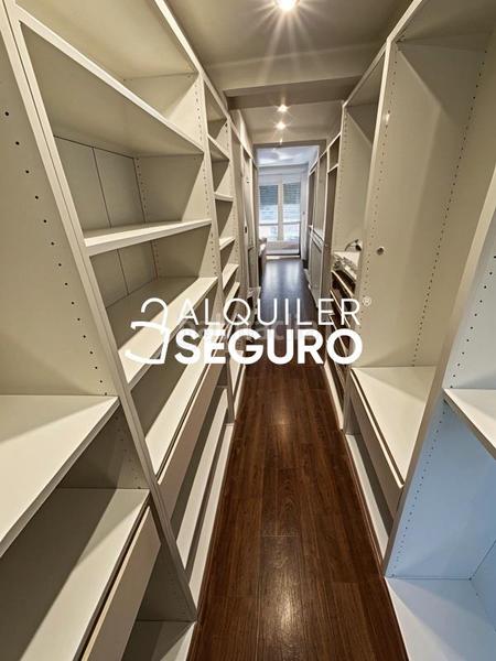 Foto f0e8edb5-5906-4923-a846-105dbb3c7f5d. Rent flat with heating in La Reconquista - El Rosario Algeciras