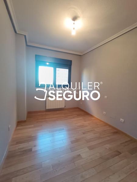 Foto 3c2d45b3-c7a8-428d-962d-f49c994b3a76. Location appartement avec chauffage parking piscine dans Seseña