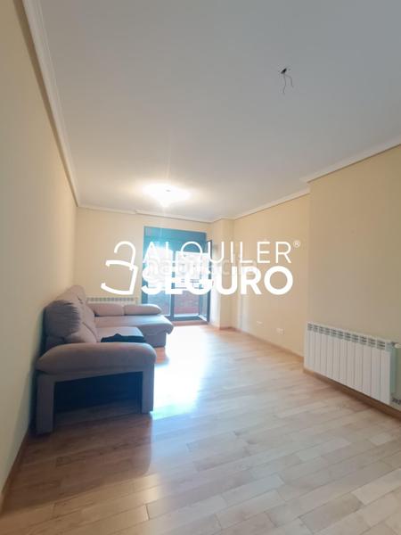 Foto 8680ffa8-9792-440e-a5f7-9fa5fd9e98b6. Location appartement avec chauffage parking piscine dans Seseña