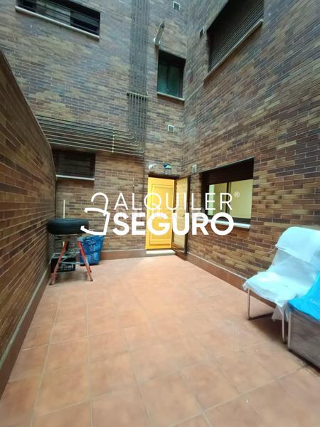 Foto c509c98c-5010-47fb-8ebd-e9e392dfec83. Miete etagenwohnung mit heizung parking pool in El Quiñón Seseña