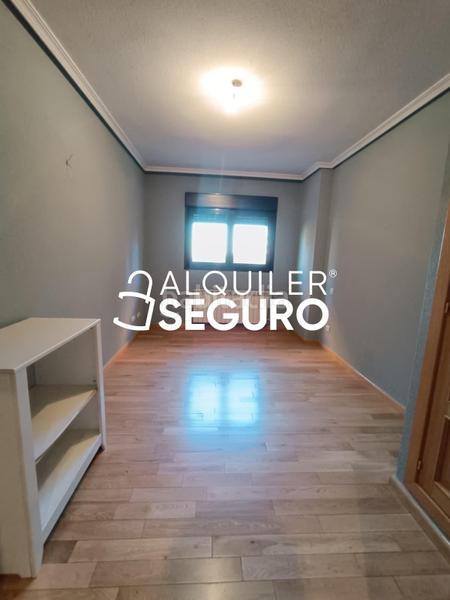 Foto f7c5b173-973f-49fa-97a1-2d1e1dc9b2e6. Miete etagenwohnung mit heizung parking pool in El Quiñón Seseña