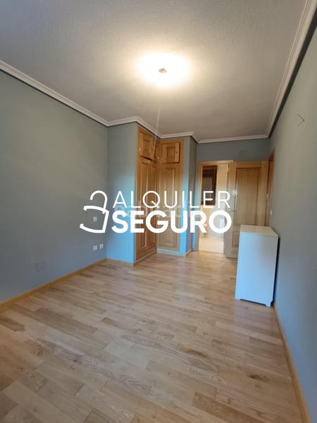 Foto 59de33d0-246b-4386-9bb1-0afb08d062eb. Rent flat with heating parking pool in El Quiñón Seseña