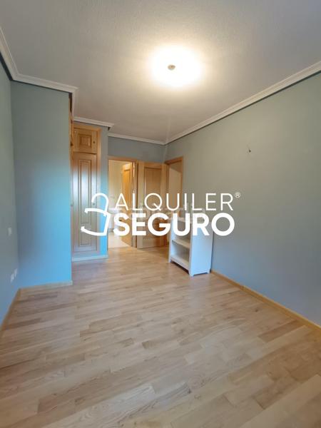 Foto 92a74c1d-8a90-48a4-bd85-89a443be7a01. Rent flat with heating parking pool in El Quiñón Seseña