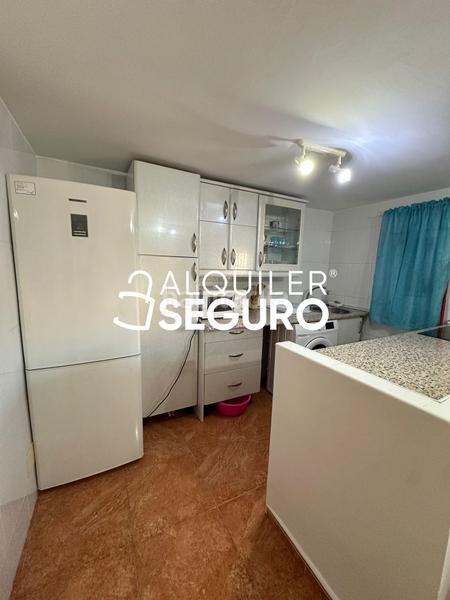 Foto 994fdefc-a6de-4950-9940-f384d4bfc5af. Miete etagenwohnung mit heizung in Simancas Madrid