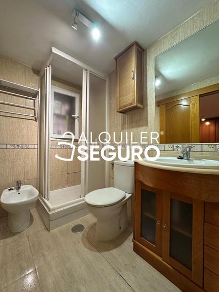 Foto 5acc7fbe-6f10-4edf-ad8d-a3e3b4d1feab. Rent flat with heating in Simancas Madrid