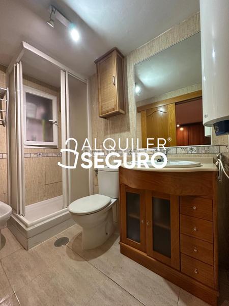Foto 6e1165ac-1320-412b-a0e7-081d0cfdd4af. Rent flat with heating in Simancas Madrid