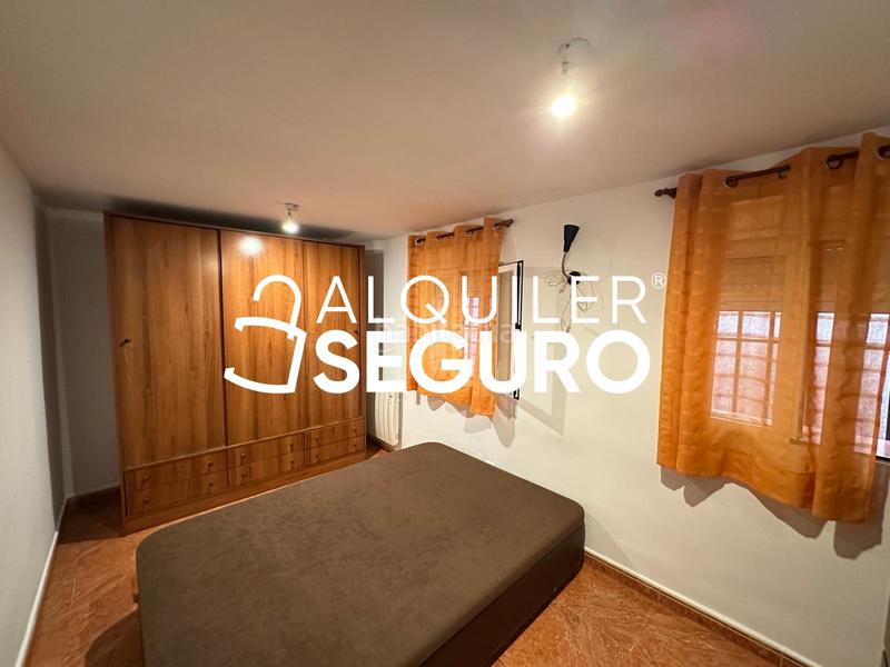 Foto fbc17a2c-c28f-47a9-a3b4-065739721572. Rent flat with heating in Simancas Madrid