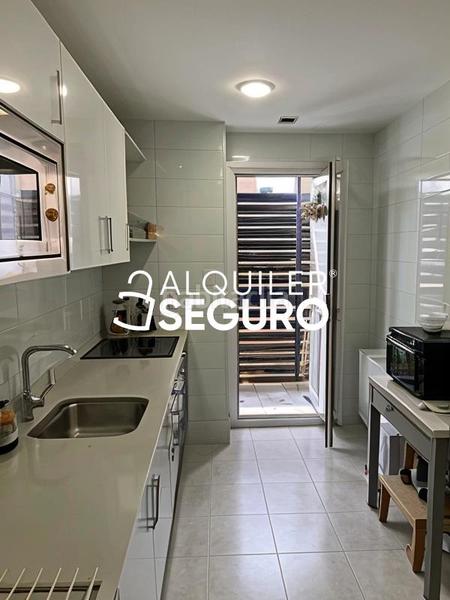 Foto c530e2b8-40b8-47ca-8731-176ed6815165. Location appartement avec chauffage parking dans Soto de Henares Torrejón de Ardoz