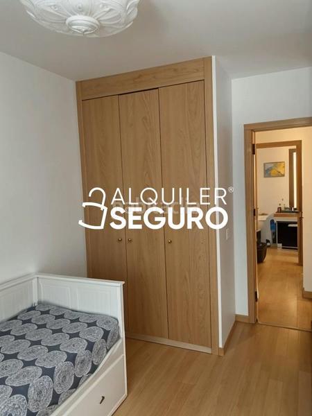 Foto 0e61c118-bca5-419e-902f-c32185caa2f8. Rent flat with heating parking in Soto de Henares Torrejón de Ardoz