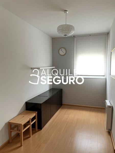 Foto bb9e9a8b-65da-4e68-8f4e-4a8e898f9dcd. Rent flat with heating parking in Soto de Henares Torrejón de Ardoz