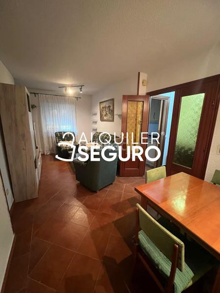 Foto 1a53be25-0c5d-4ed8-b633-efe12fe86073. Rent flat with heating in Marroquina Madrid