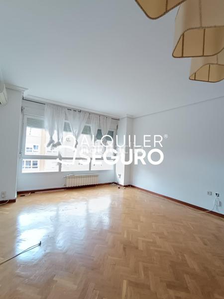 Foto 64f2ac81-34d2-459c-9041-ca0579ef6836. Alquiler piso  av. de carmen martín gaite en Leganés norte Leganés