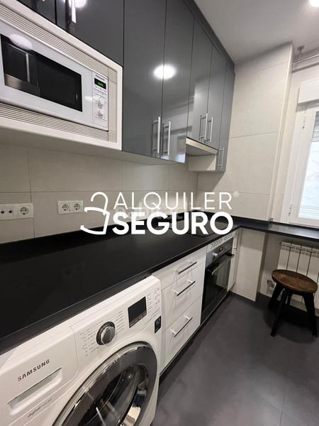 Foto 822039a7-5b0e-4ef3-8b94-4f535bb7c598. Rent flat with heating in Chopera Madrid